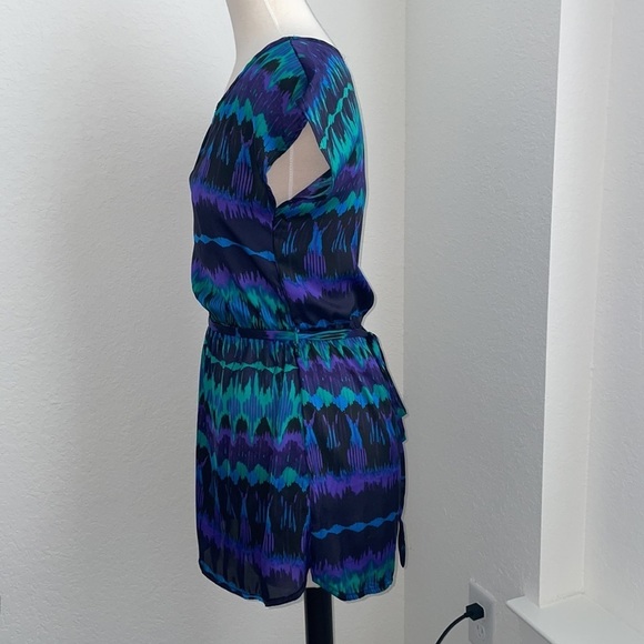 014: FOREVER 21 polyester mini dress blue purple cinched waist w/ ties in small - Picture 5 of 11